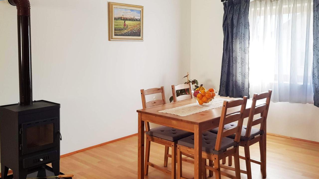 Apartman 13 Križevci Exterior foto